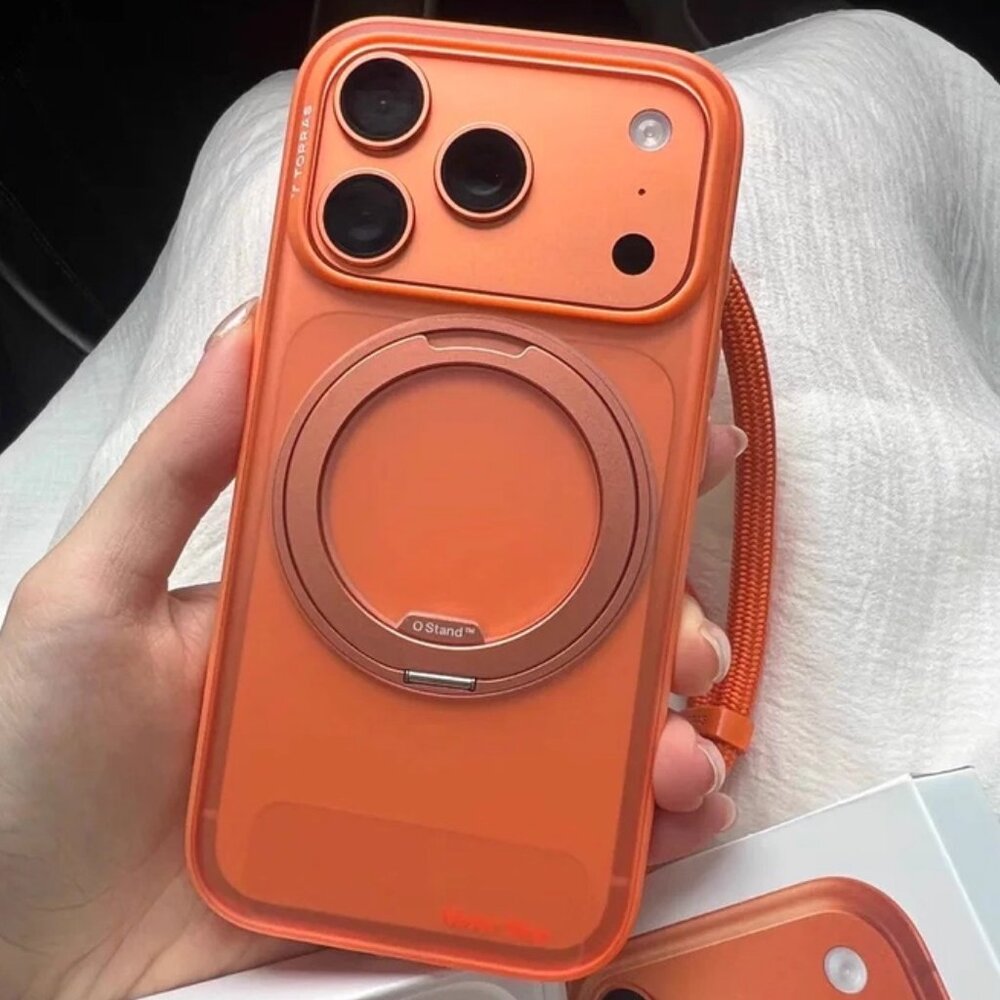 Cream iPhone16 Case